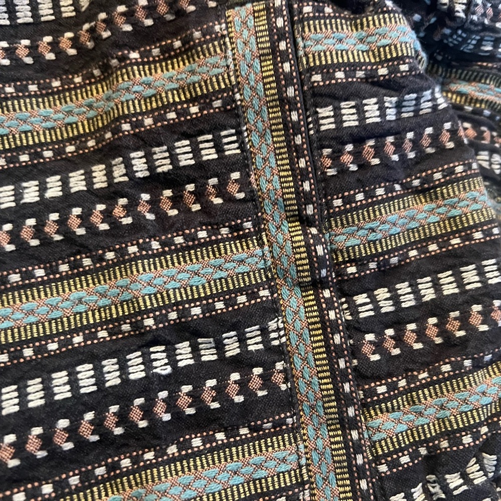 Patterned Drawstring Shorts - Picture 6 of 6